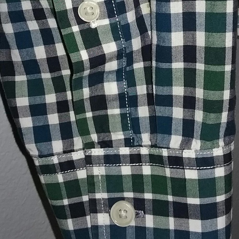 Michael Kors Boy's Shirt. Size: L - Picture 3 of 7